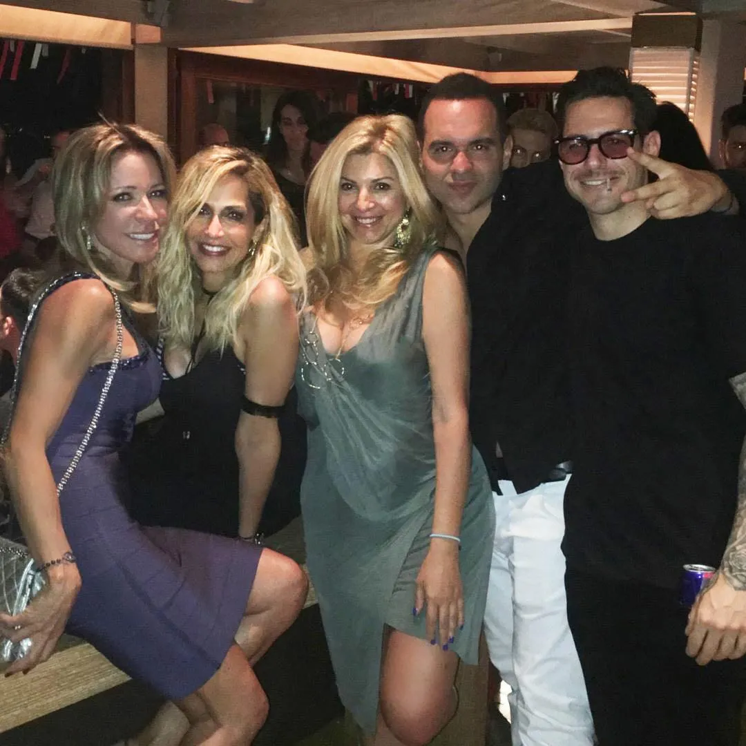 Marianna Latsi, Anna Vissi, Christina Politi, George Arsenakos, Paris Kasidokostas